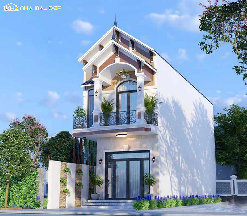 Thiết kế nhà 2 tầng mái Thái với độ dốc lớn giúp thoát nước tốt, kết hợp ban công nhỏ